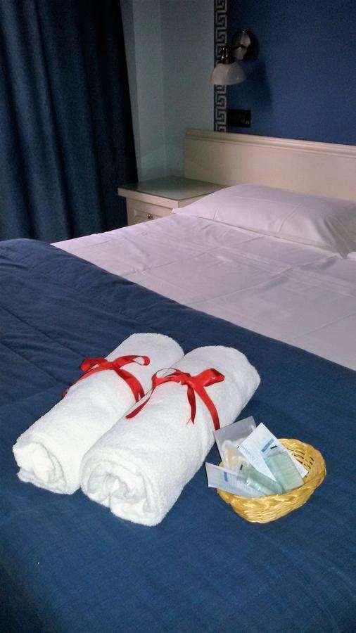 Il Grifo Hotel E Bisteccheria Toscana Montepulciano Stazione Szoba fotó