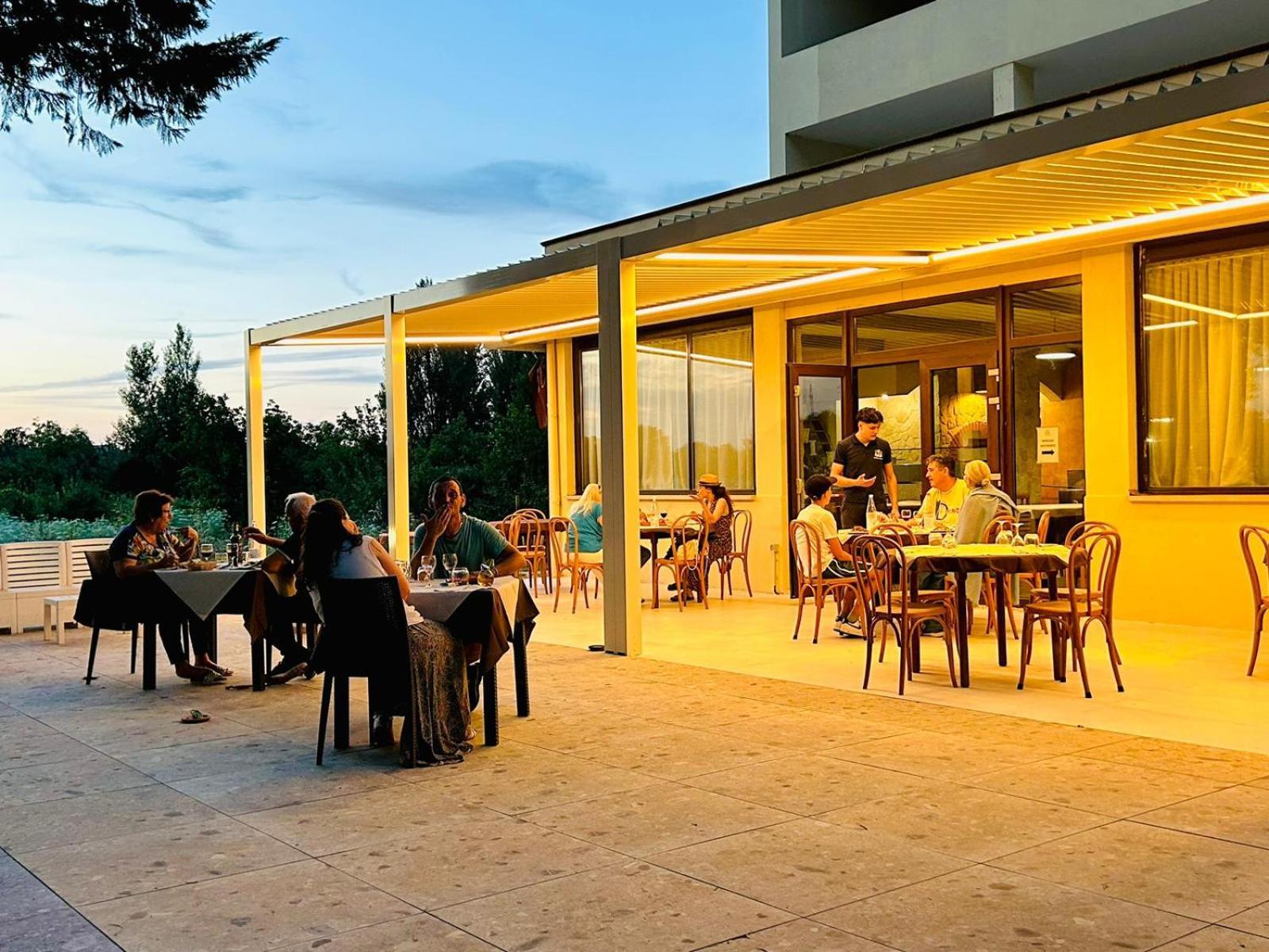 Il Grifo Hotel E Bisteccheria Toscana Montepulciano Stazione Kültér fotó